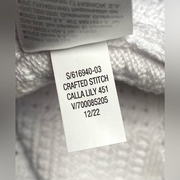 Old Navy Women's White Tie-Front Sweater Tank Top Scalloped Hemline Size L NWT - Picture 9 of 9